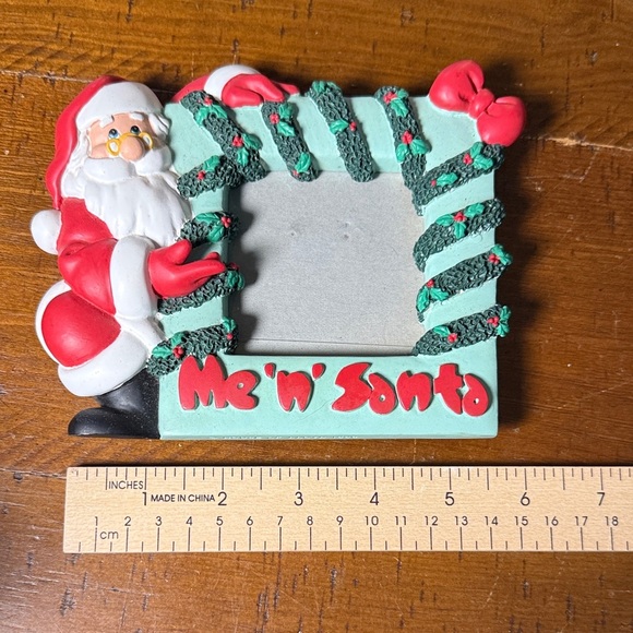 House of Lloyd 1998 Santa Photo Frame holds 3 1/2”x 3 1/2” photo - Picture 4 of 7